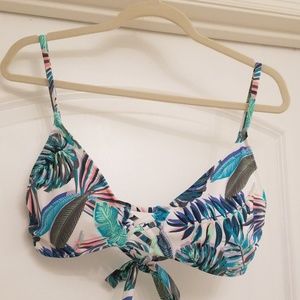Swim suite top NWOT